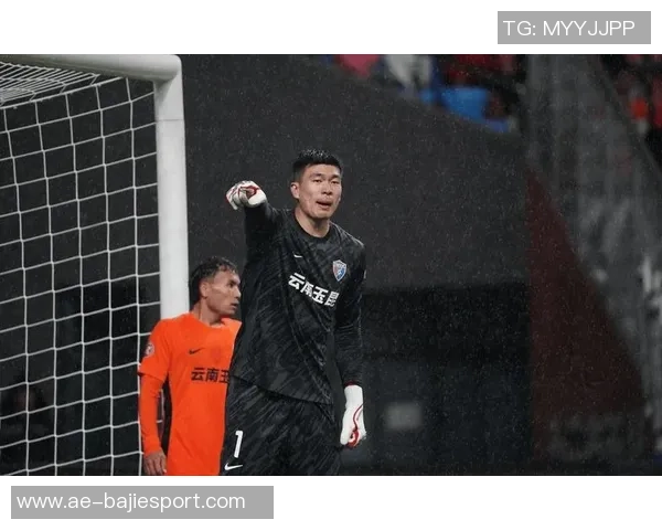 前AC米兰主帅或将加盟中超申花球队引发热议