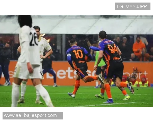 国米实力强劲格拉西称保级讨论尚早球队状态良好 国米实力强劲格拉西称保级讨论尚早球队状态良好