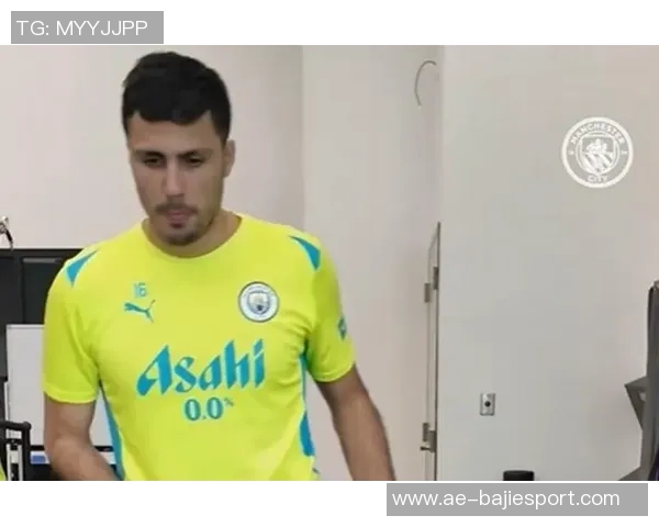 曼晚分析尼科挑战罗德里位置需理解与支持的复杂性