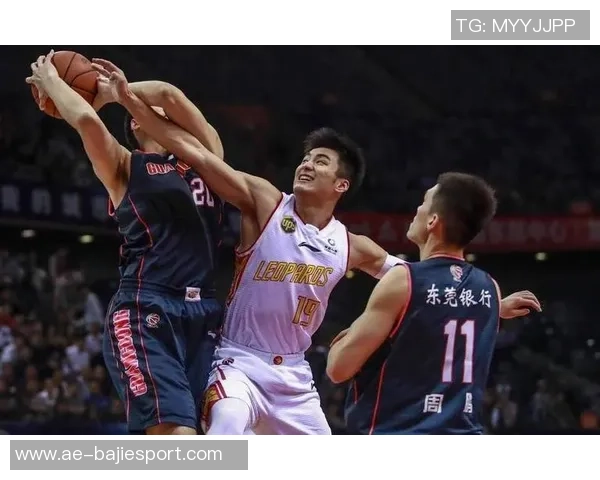 在家乡长沙参赛于德豪邀请全队共享正宗湖南美食盛宴 在家乡长沙参赛于德豪邀请全队共享正宗湖南美食盛宴